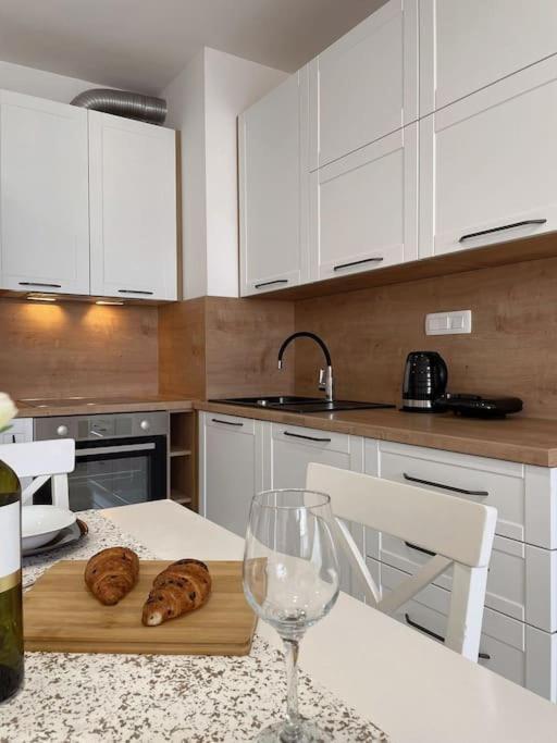 Zara Harmony Apartment מראה חיצוני תמונה